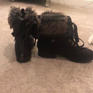 Boots wore one time size 11 US